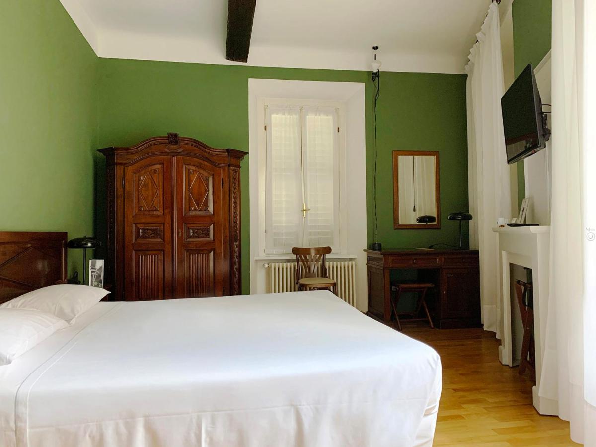 Albergo Bologna Varese Bagian luar foto