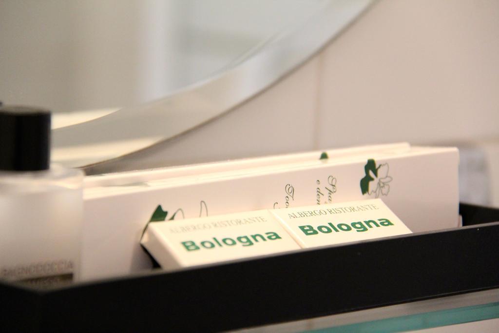 Albergo Bologna Varese Bagian luar foto