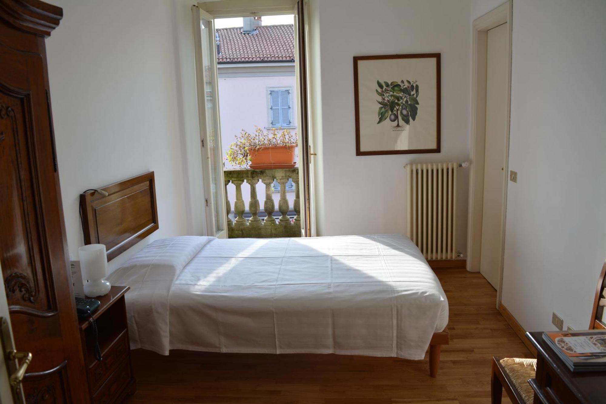 Albergo Bologna Varese Ruang foto